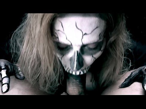 ❤️ Demon nga babaye nga nagsuso sa manok uban sa iyang itom nga baba ug gilamoy cum. ❌ Anal video sa pornograpiya ceb.sexonfire.ru ❤